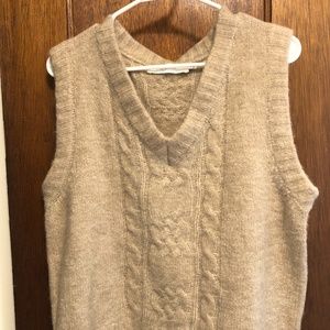 ASTR THE LABEL Sweater Vest - Cream